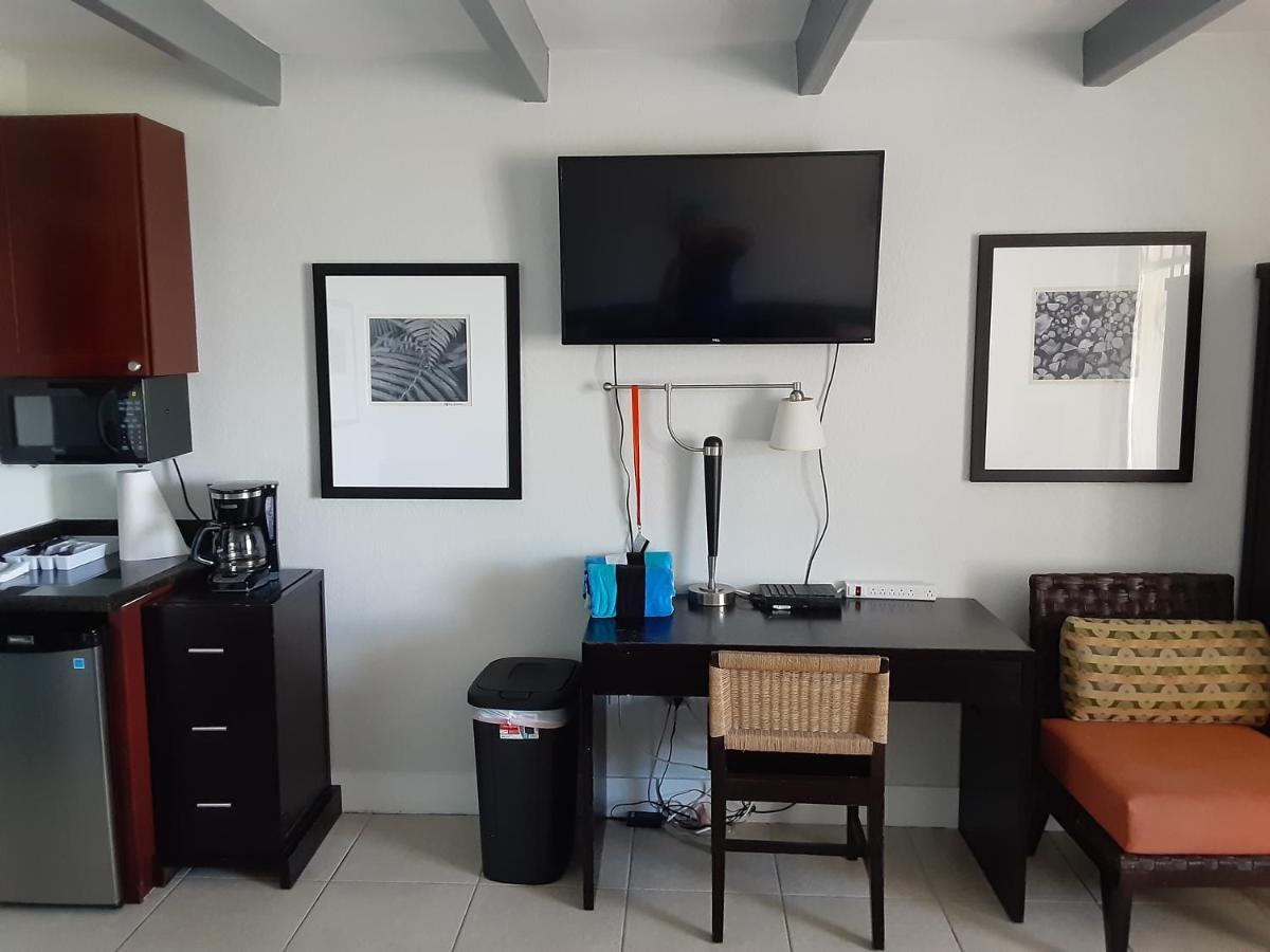 Bay View, Studio206, Beach Steps Away! Pool+Wifi Ruskin Ngoại thất bức ảnh